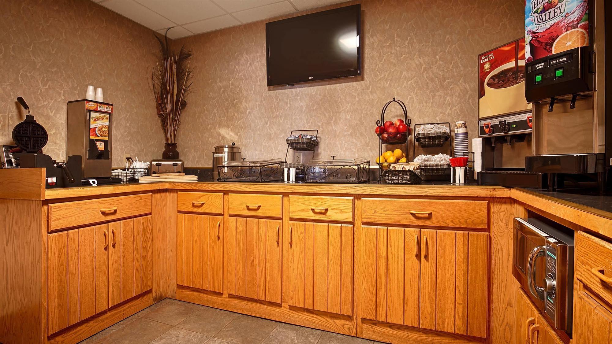Best Western Of אלפנה מראה חיצוני תמונה